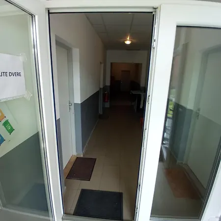 Rovao Apartment, Rovinka, Bratislava アパート
